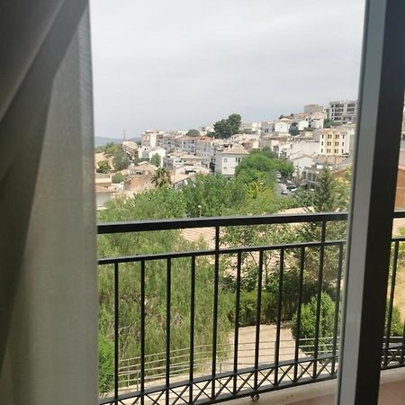 Apartamentos El Trovador Cazorla Esterno foto